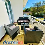Soleil Levant - Grand Familial Climatise, Terrasse & Bbq Apartment *