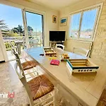 Soleil Levant - Grand Familial Climatise, Terrasse & Bbq Apartment