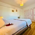 Soleil Levant - Grand Familial Climatise, Terrasse & Bbq Apartment *